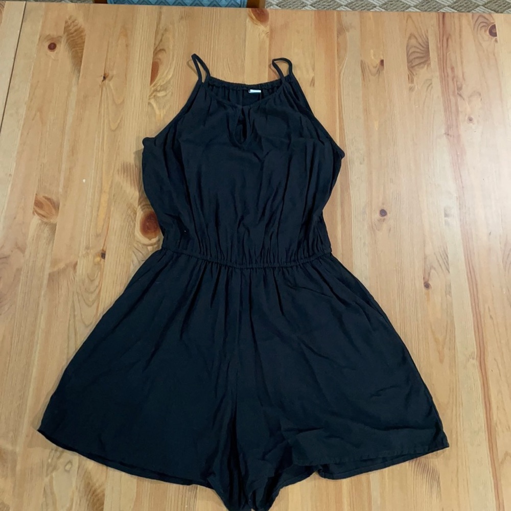 Old Navy Black Key Hole Romper